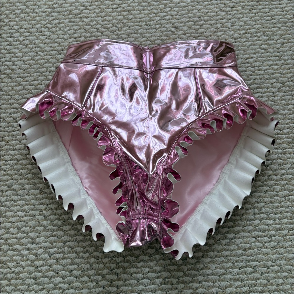 CharWorkRoom High Rise Cheeky Shorts These - Picture 2 of 5